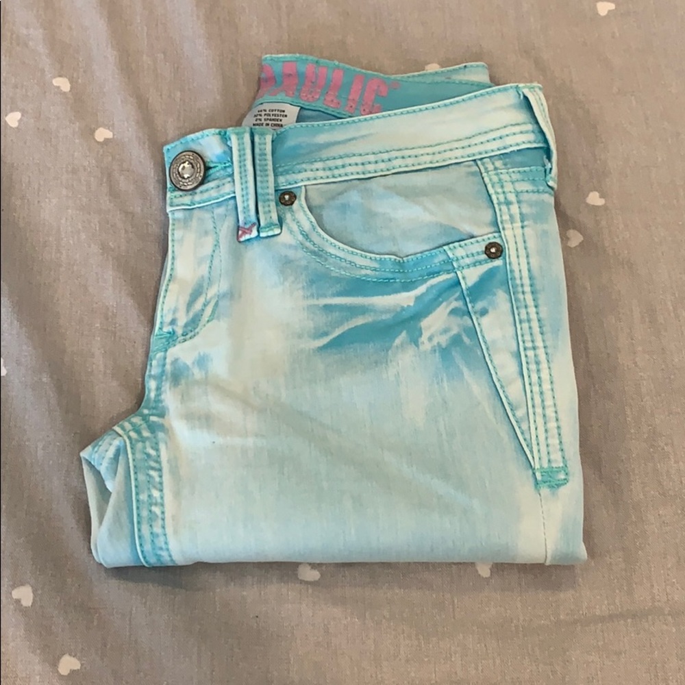 light blue skinny jeans